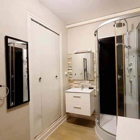 Apparemment Nawe * Tarbes