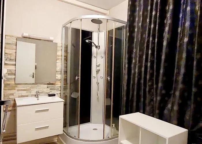 Apparemment Nawe * Tarbes